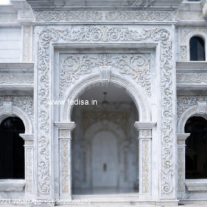 Classic Outdoor Patio Villa 5 Bedroom House Plans No-396