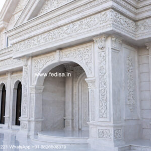 Classic House Design With Garden Minimalist Home Design No-694