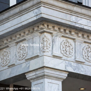 #classicvilla Small Farmhouse Design No-771