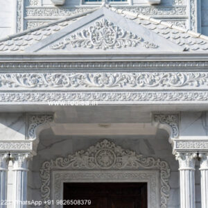 Front Yard Classic Home 3 Bhk Home Design No-1087