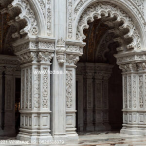 Stone Finish Villa Design 2000 Square Feet House No-2212