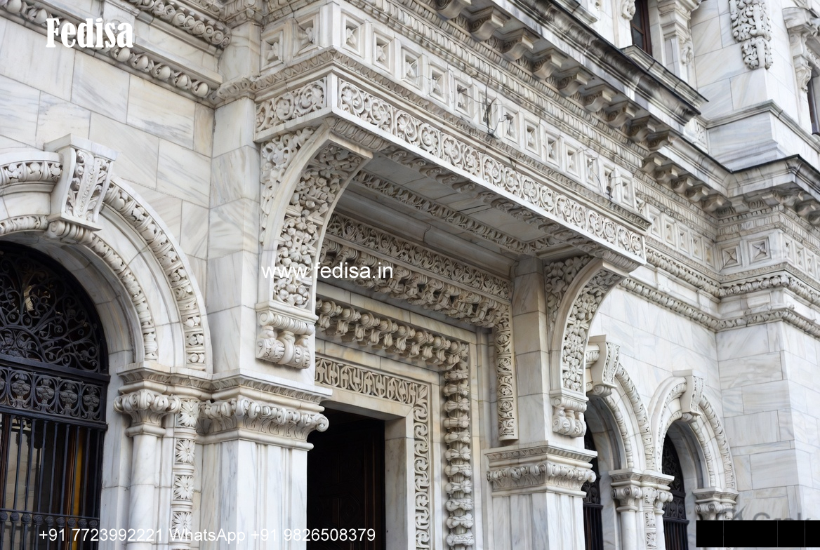 Symmetrical Villa Architecture House Design On Hill Slopes No-2577