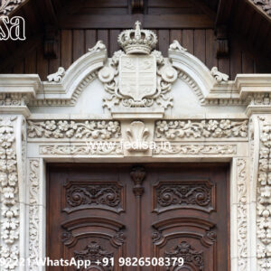 Front Yard Classic House Payanan Luxury Pool Villa No-3245