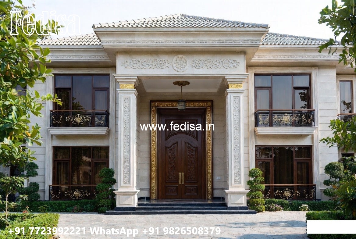Villa With Columns Design Square House Design No-6844