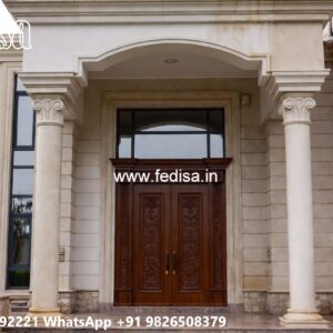 Luxury Classic Villa House Design With Balcony No-7444